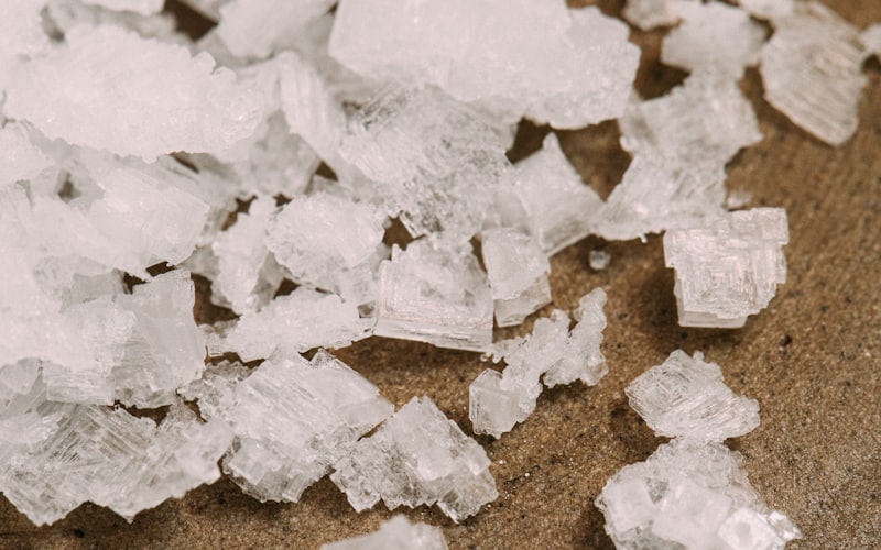 Kostik Soda (Sodyum Hidroksit) Nedir? Pul, Payet ve Sıvı Formlar